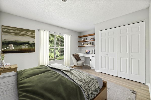 bedroom at Hamilton Ridge Apartments