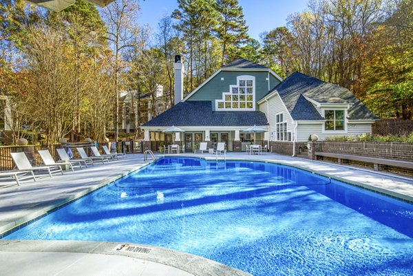 pool at Hamilton Ridge Apartments