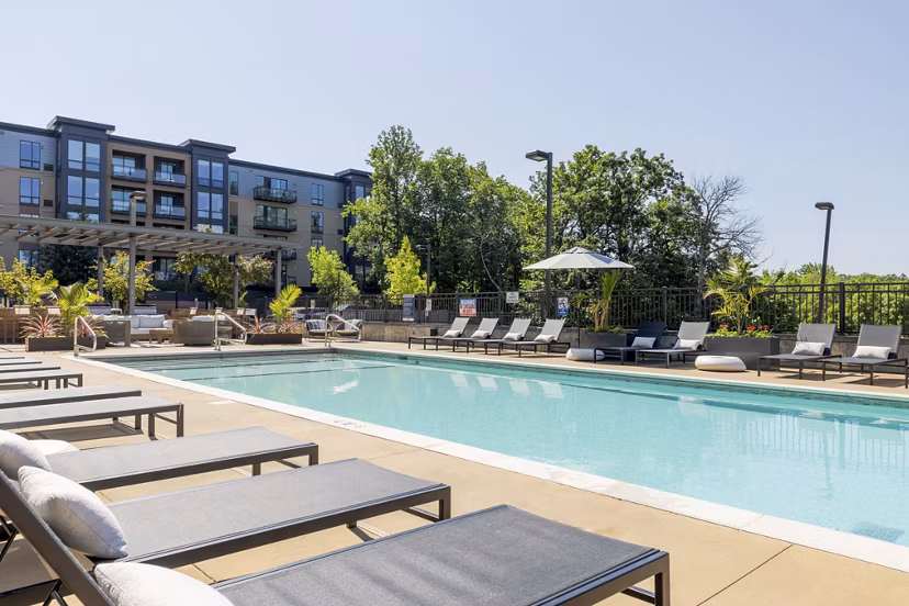 pool at Easton at Mountain Island Apartments