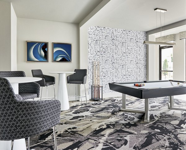 clubhouse at 810 NINTH Apartments