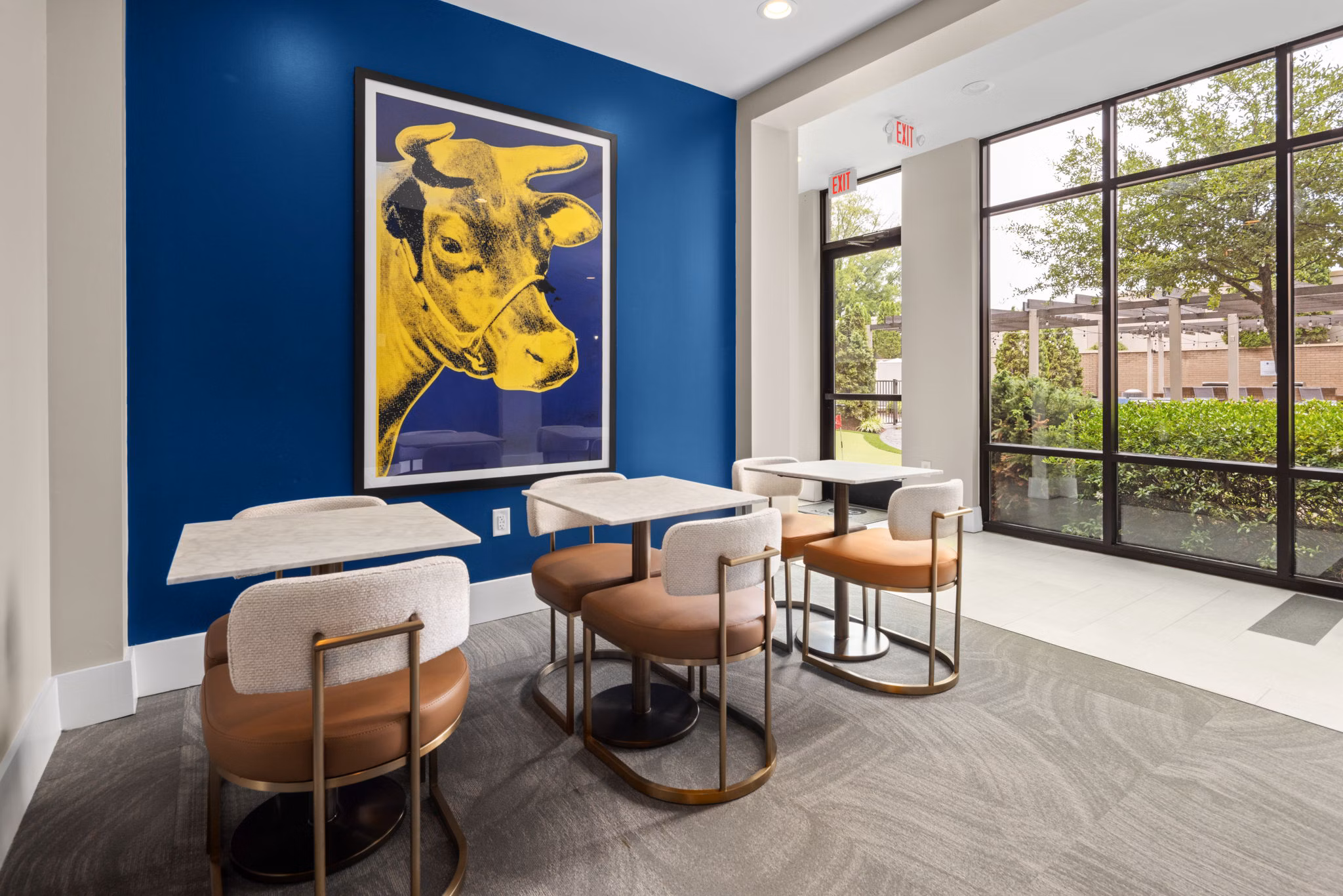 clubhouse at 810 NINTH Apartments