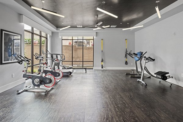fitness center at 810 NINTH Apartments