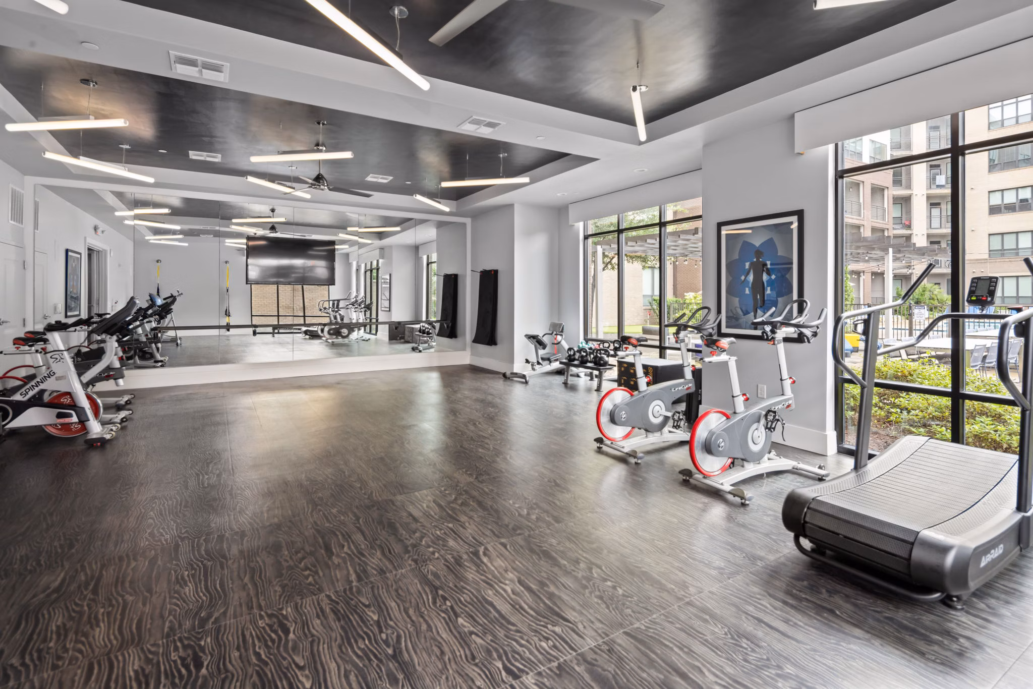 fitness center at 810 NINTH Apartments