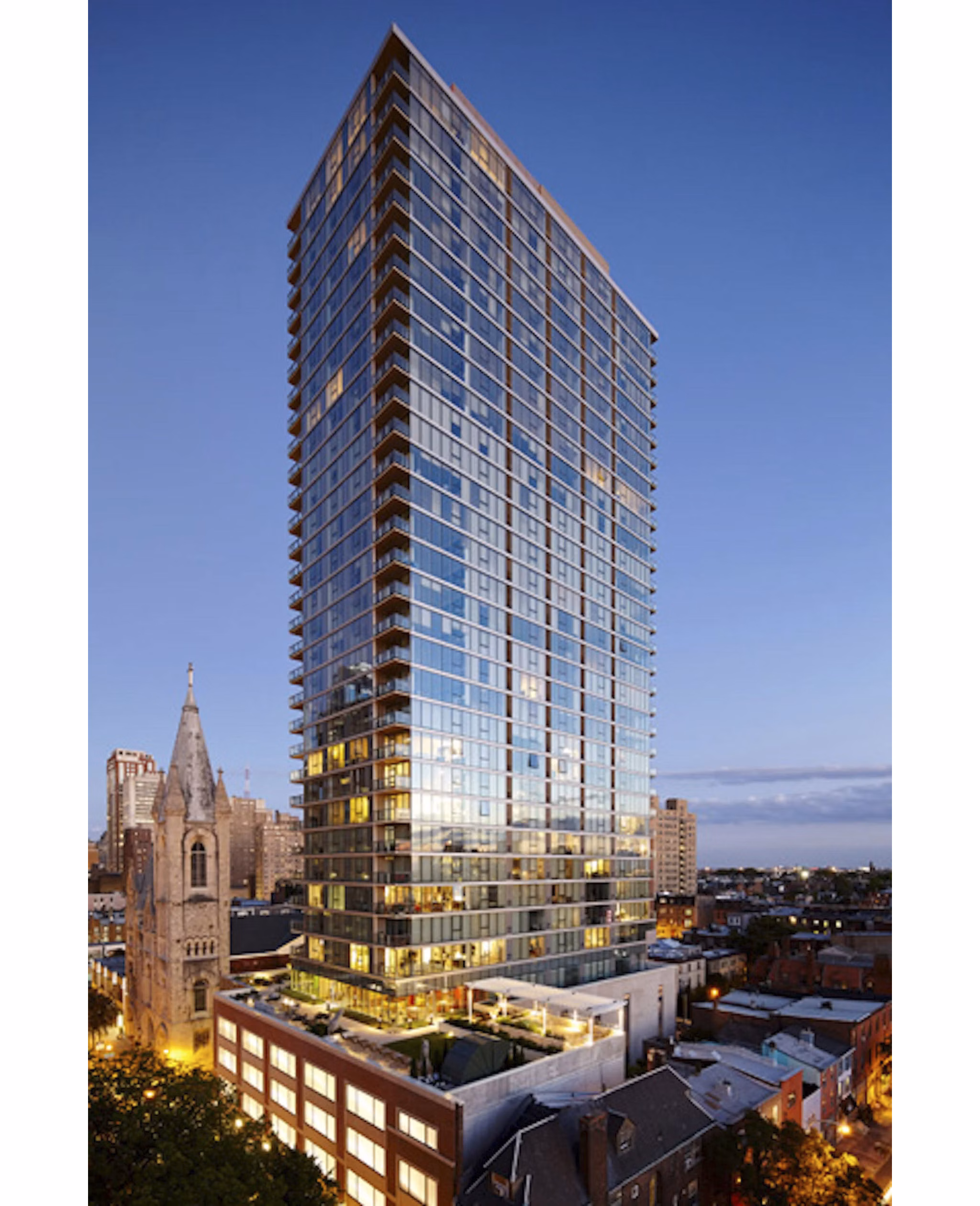 building/exterior at 2116 Chestnut Apartments