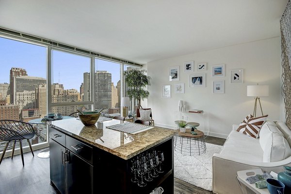 living room at 2116 Chestnut Apartments