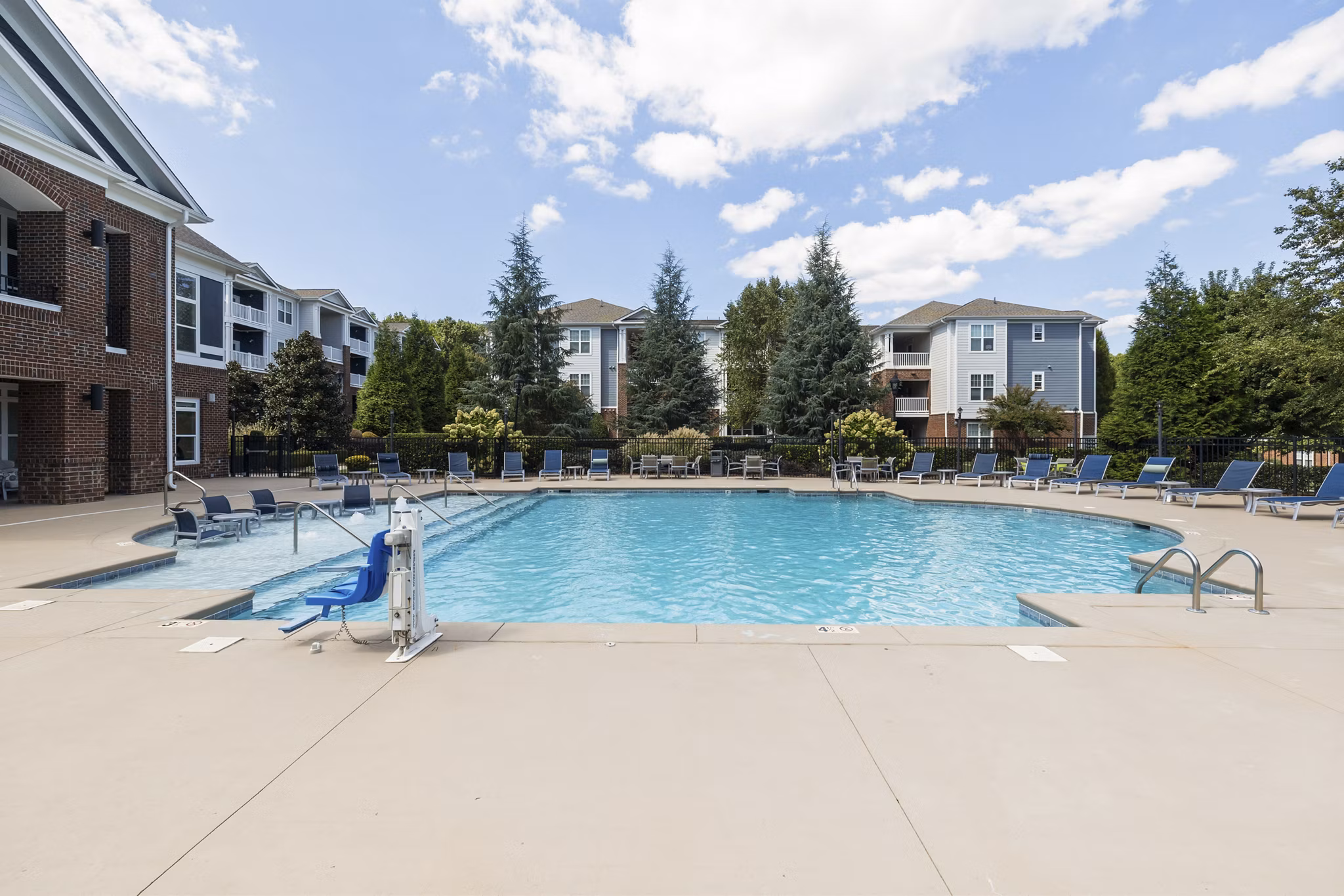 Property images of Residences at Brookline