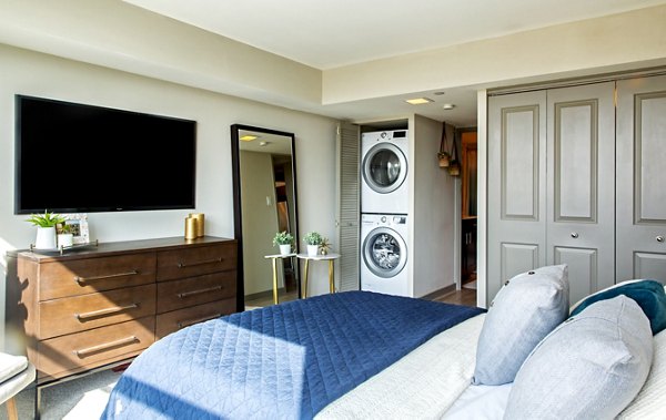 bedroom at The Cabochon at River Oaks Apartments