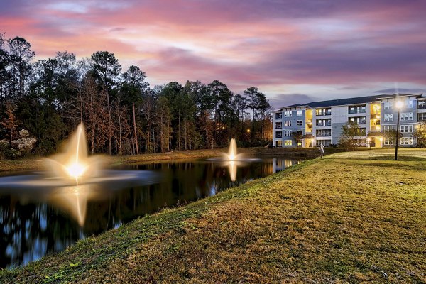 exterior at Atlantic at Parkridge Apartments