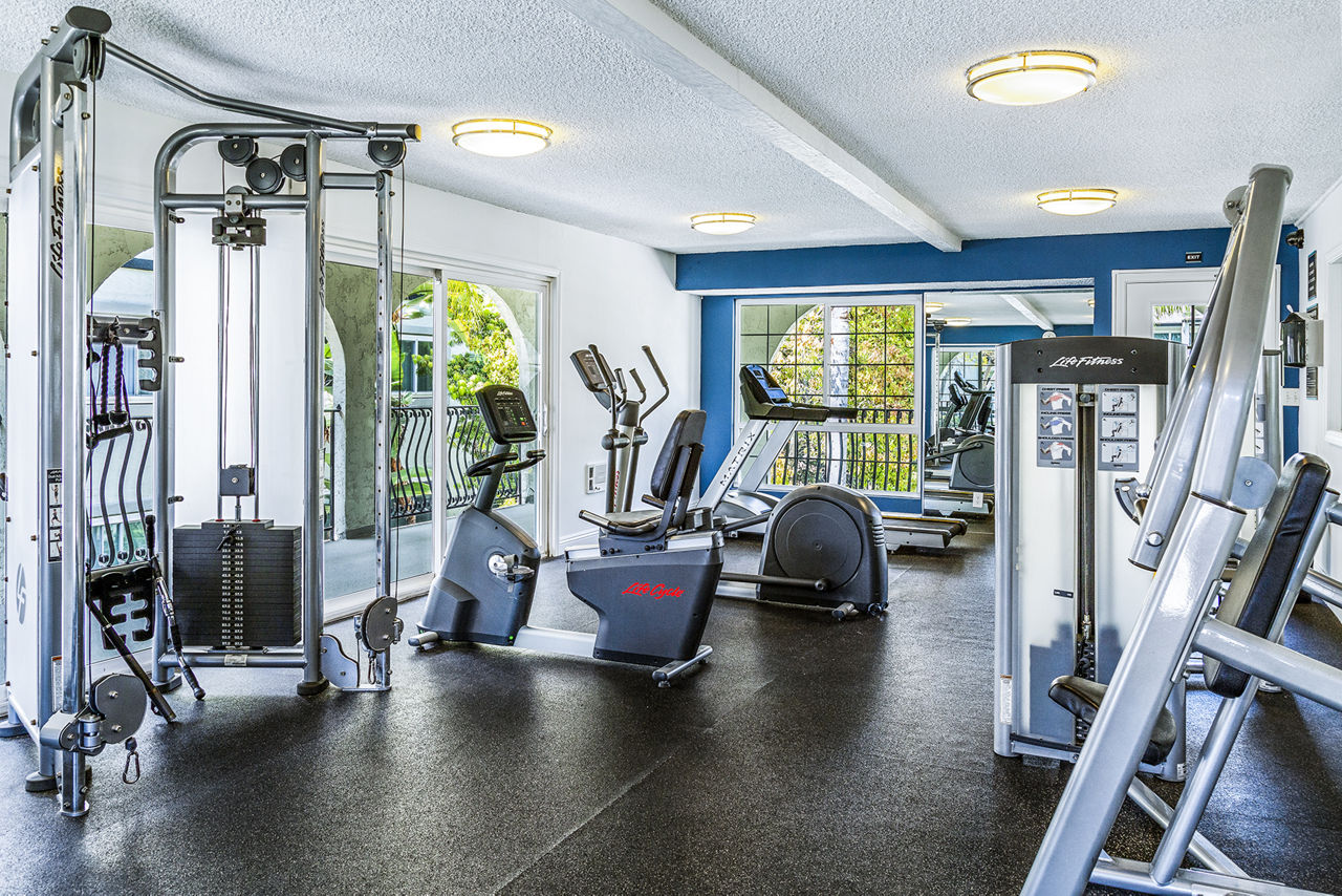 Gym at Madrid Apartments (2 of 2)
