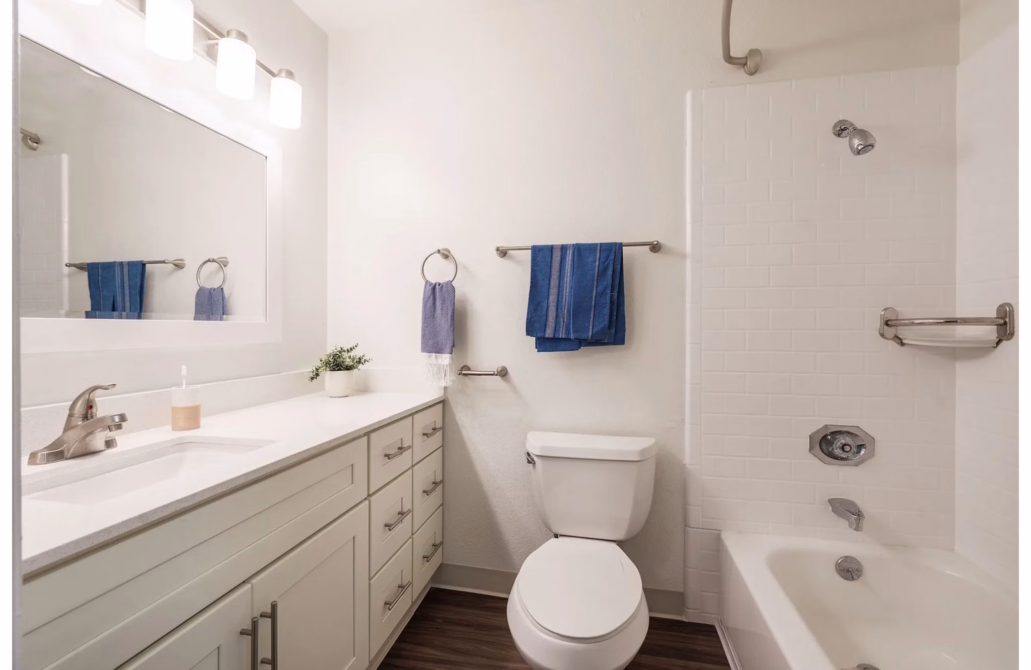 bathroom at Creekwood Apartments