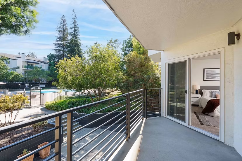 patio at Creekwood Apartments