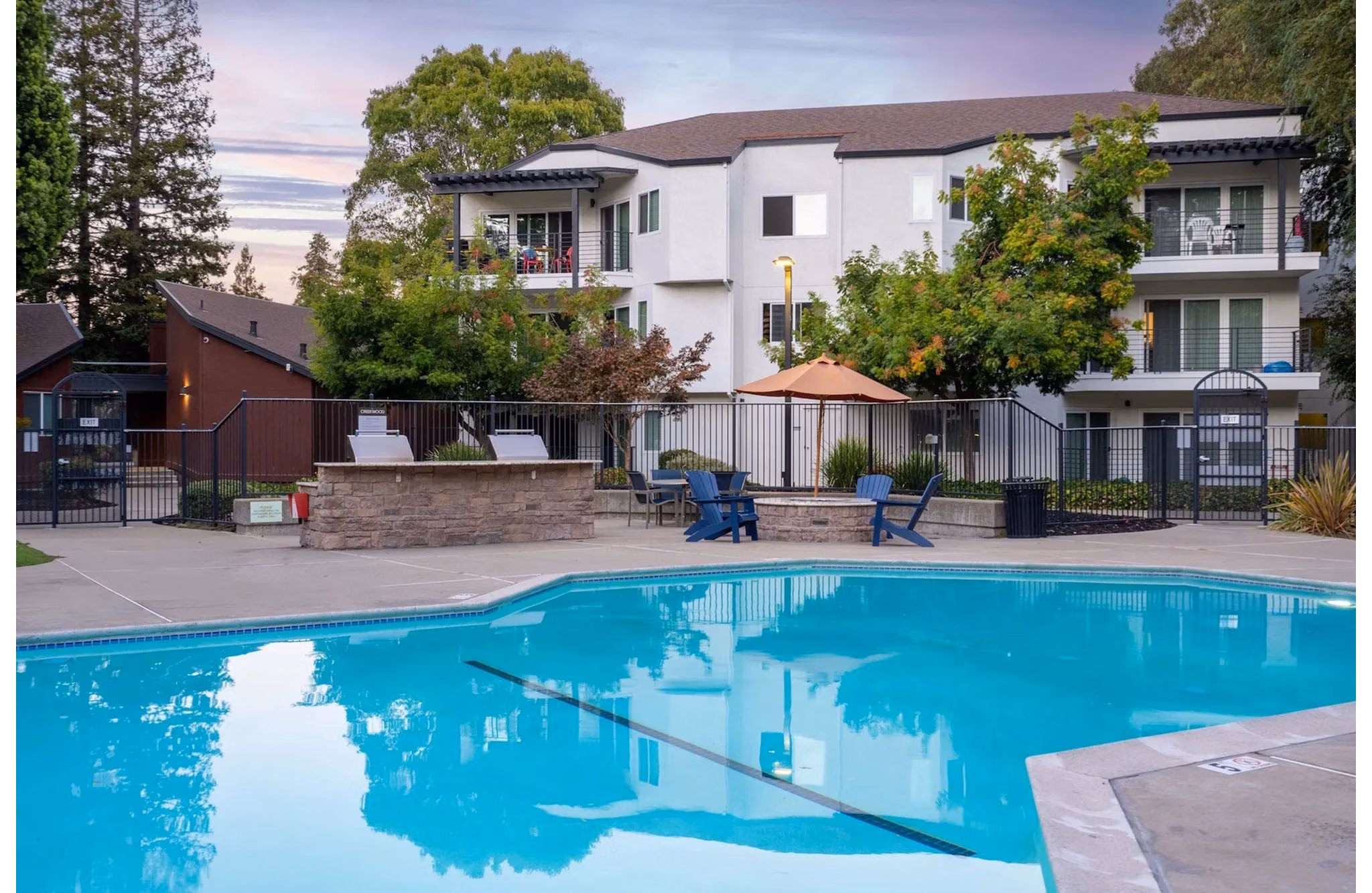 pool at Creekwood Apartments