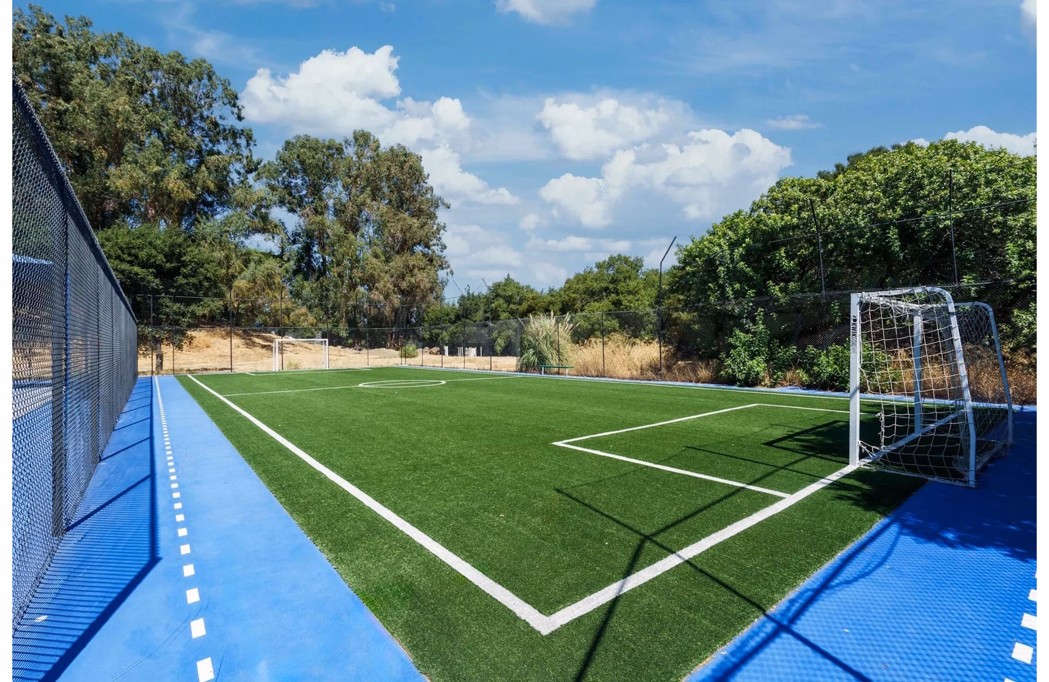 sport court at Creekwood Apartments
