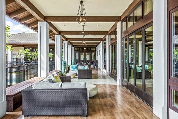 clubhouse at Kapilina Beach Homes Apartments