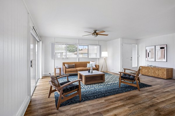 Spacious living room with ocean views at Kapilina Beach Homes Apartments