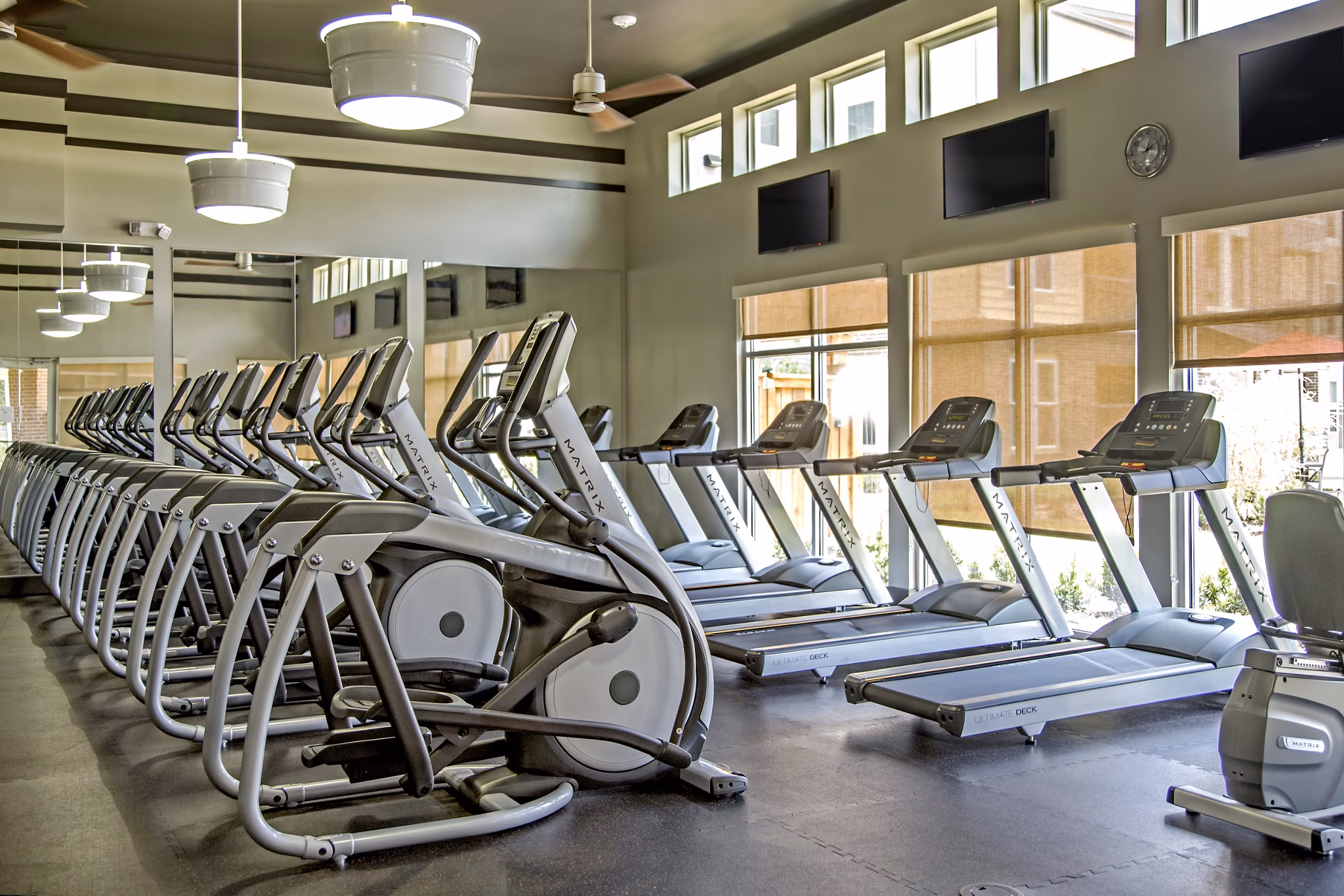 Modern fitness center with state-of-the-art equipment at Watervue Apartments for an active lifestyle