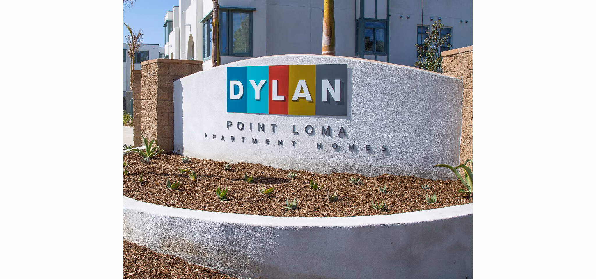 Dylan Point Loma Apartments signage: Modern design at luxury apartments in San Diego