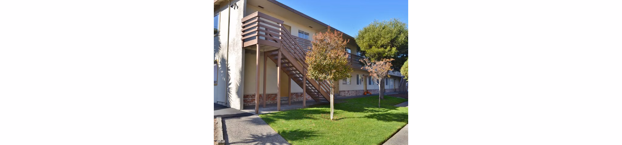 Marina Crescent Apartments: Modern luxury apartments with scenic waterfront views in a vibrant neighborhood