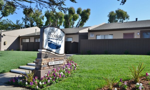 signage at Shoreline Apartments