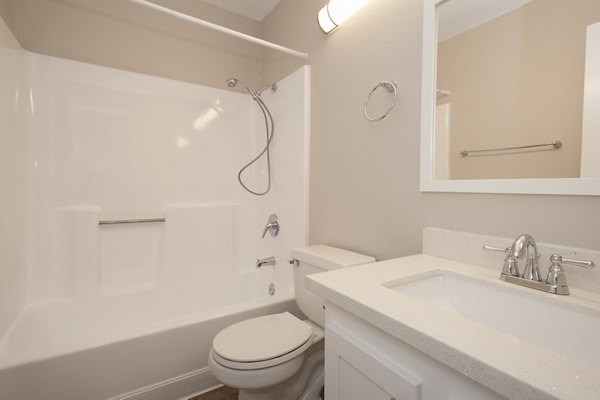 bathroom at Pacific Vista Apartments