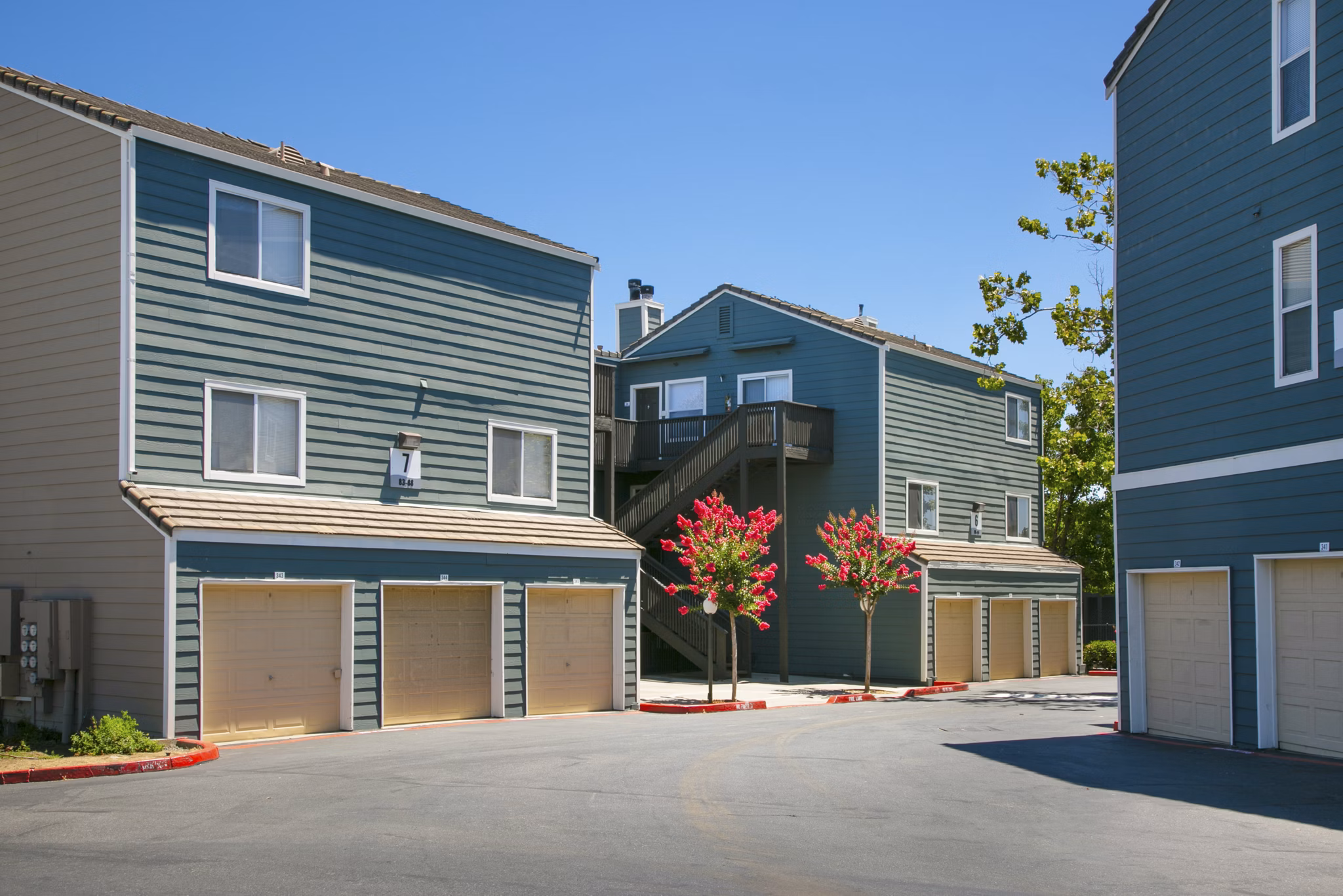 Waterscape Apartments: Luxury lakeside apartments in scenic community