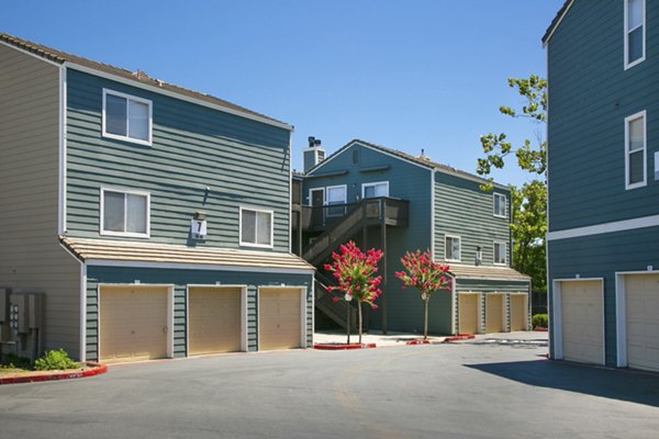 Waterscape Apartments: Luxury lakeside apartments in scenic community