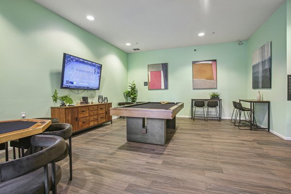clubhouse at The Brownstones at Englewood South Apartments