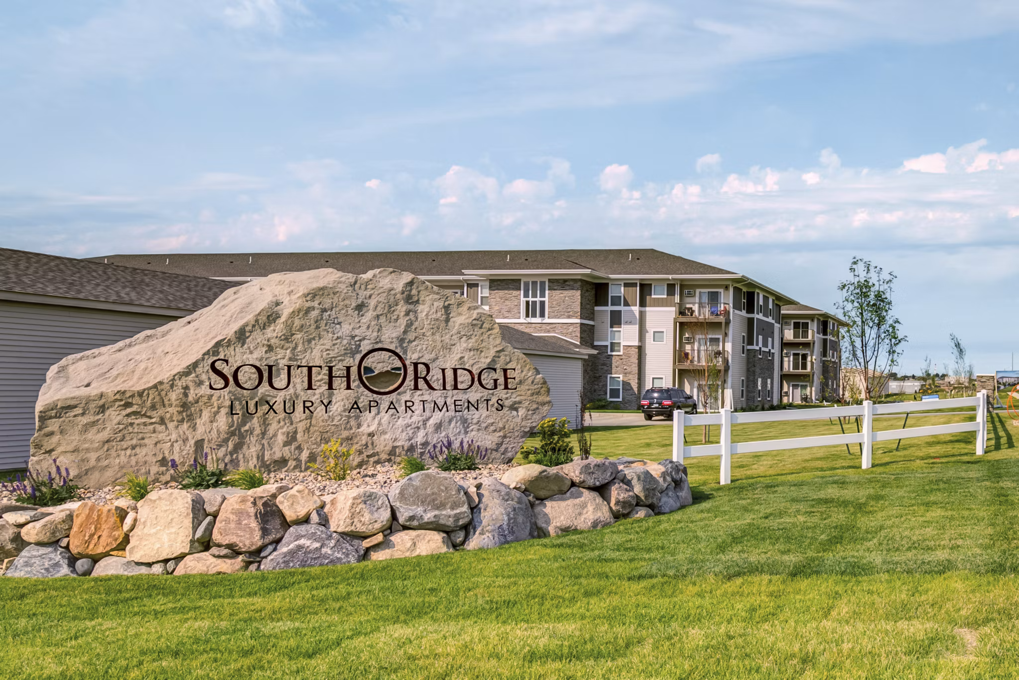 Property images of South Ridge Apartments