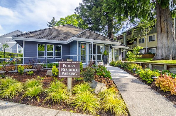 exterior at Heatherbrae Commons Apartments