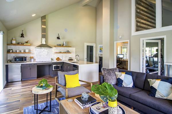 clubhouse at Heatherbrae Commons Apartments