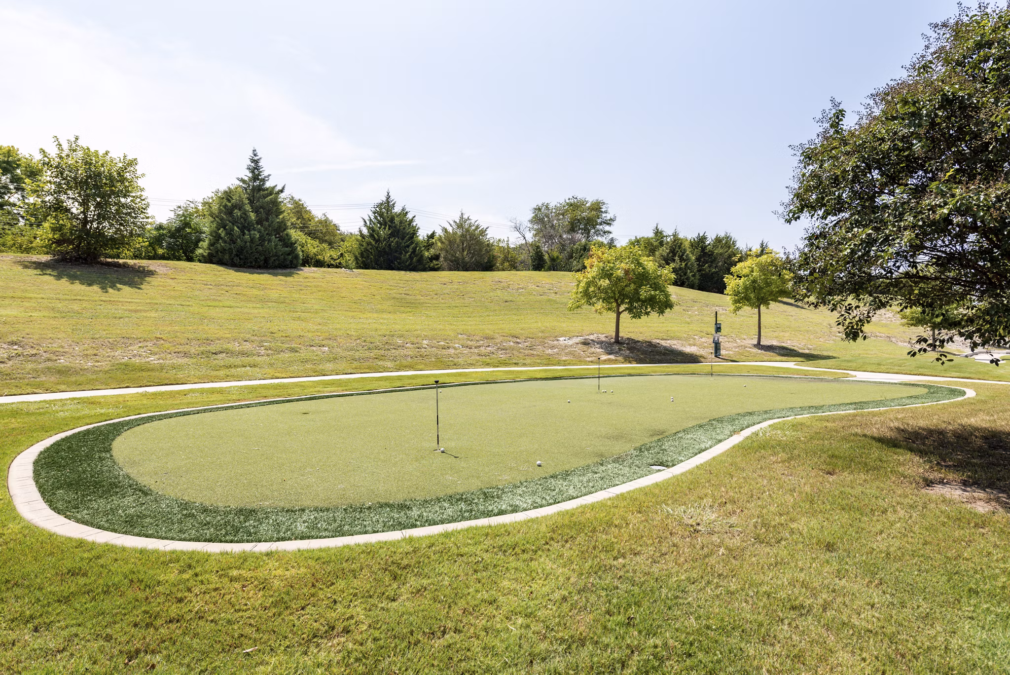 Outdoor sport court at Overture Ridgmar Apartments for active lifestyle and recreation options