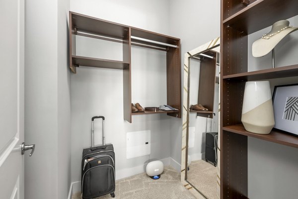 closet at Circa Uptown Apartments
