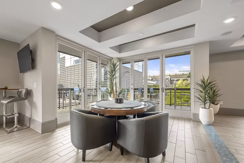 game room at Circa Uptownd Apartments