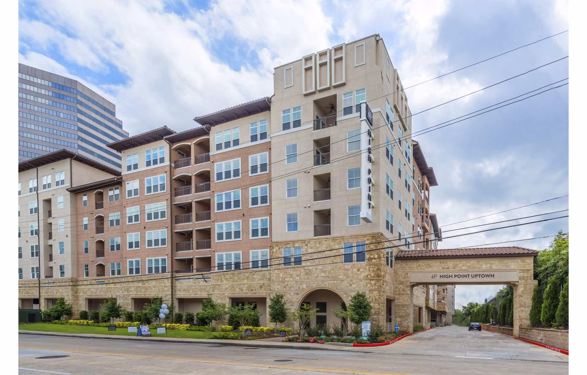 High Point Uptown: Elegant of luxury apartments in the heart of the city