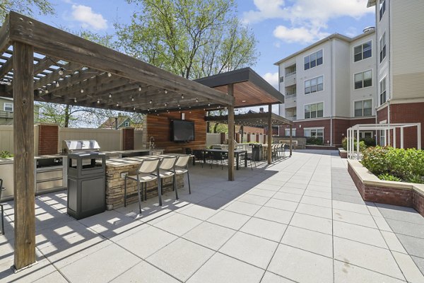 patio at Rutherford Station Apartments