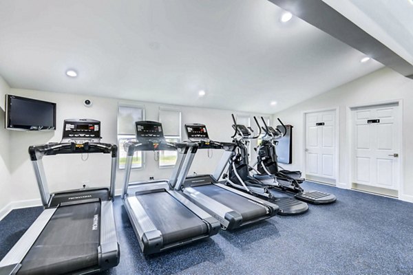 fitness center at Park Place at 92nd Apartments