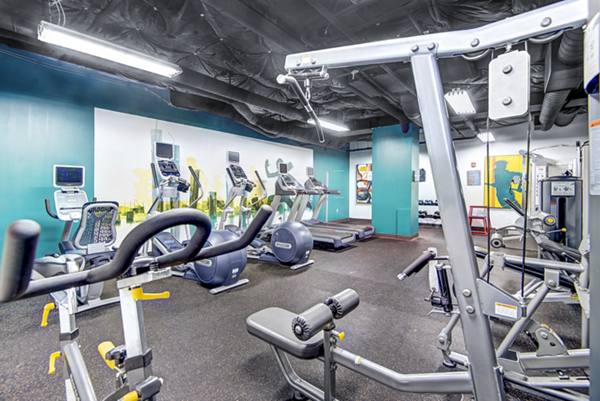 fitness center at VUE25 Apartments