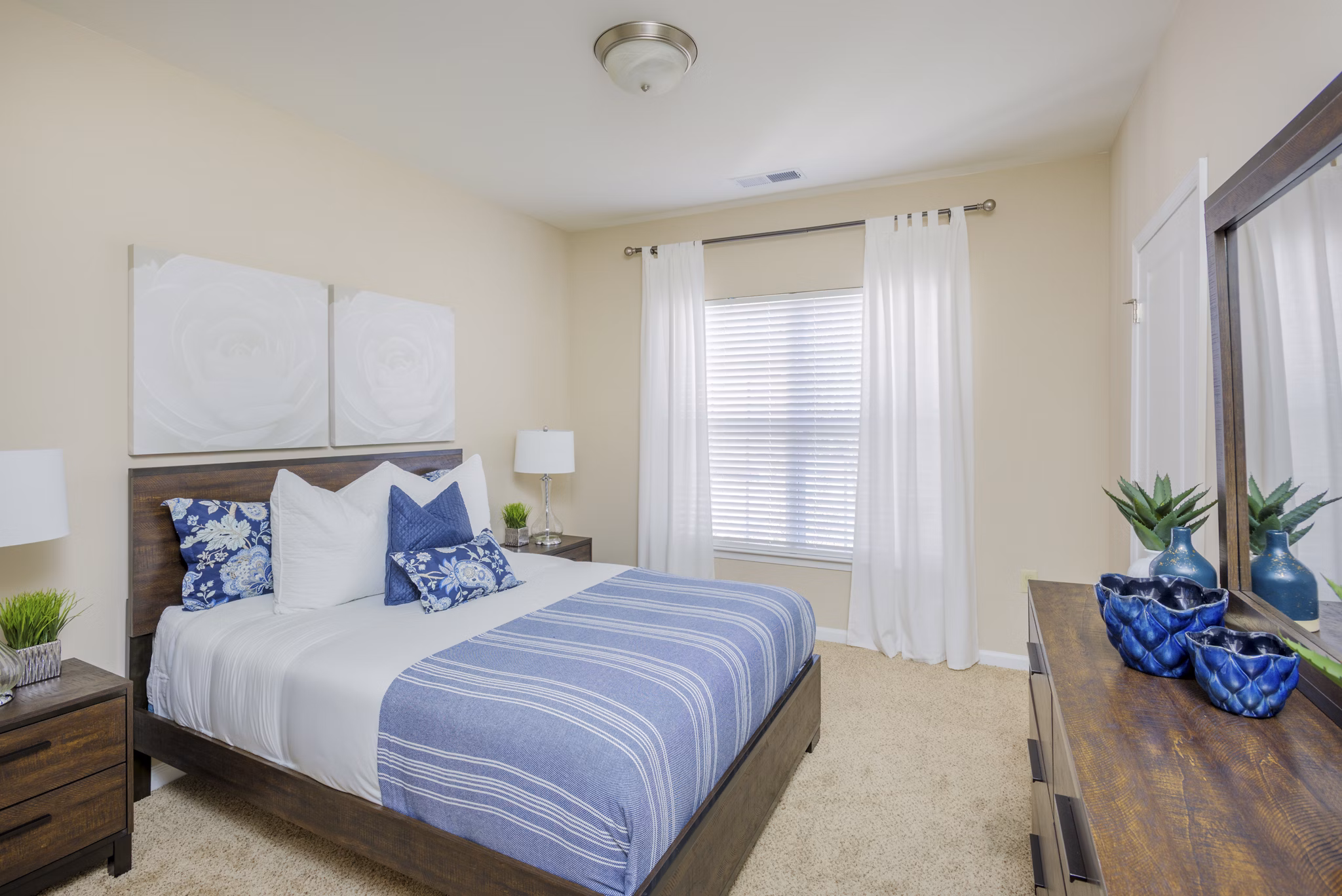 bedroom at Arbor Village Apartments