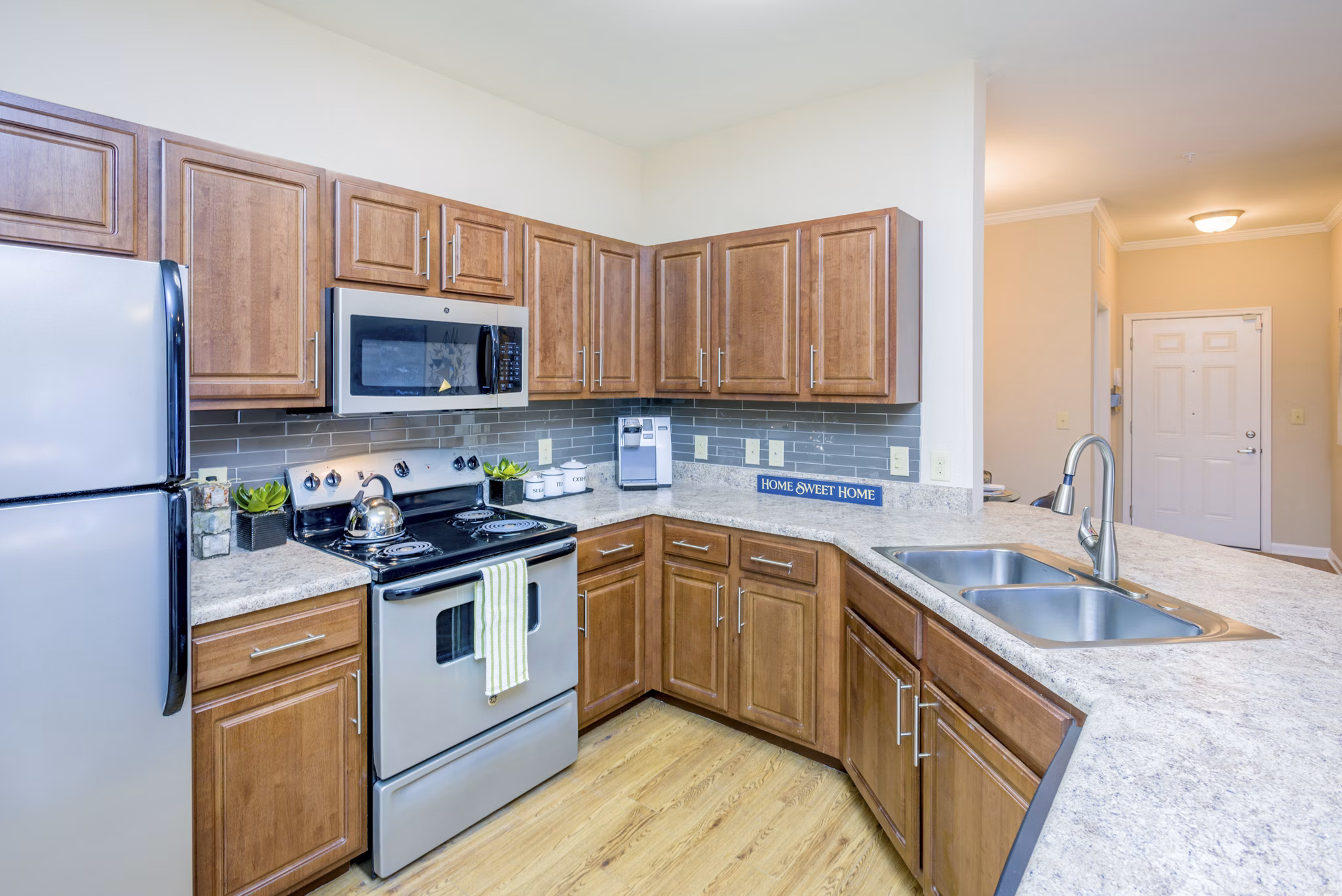 kitchen at Arbor Village Apartments