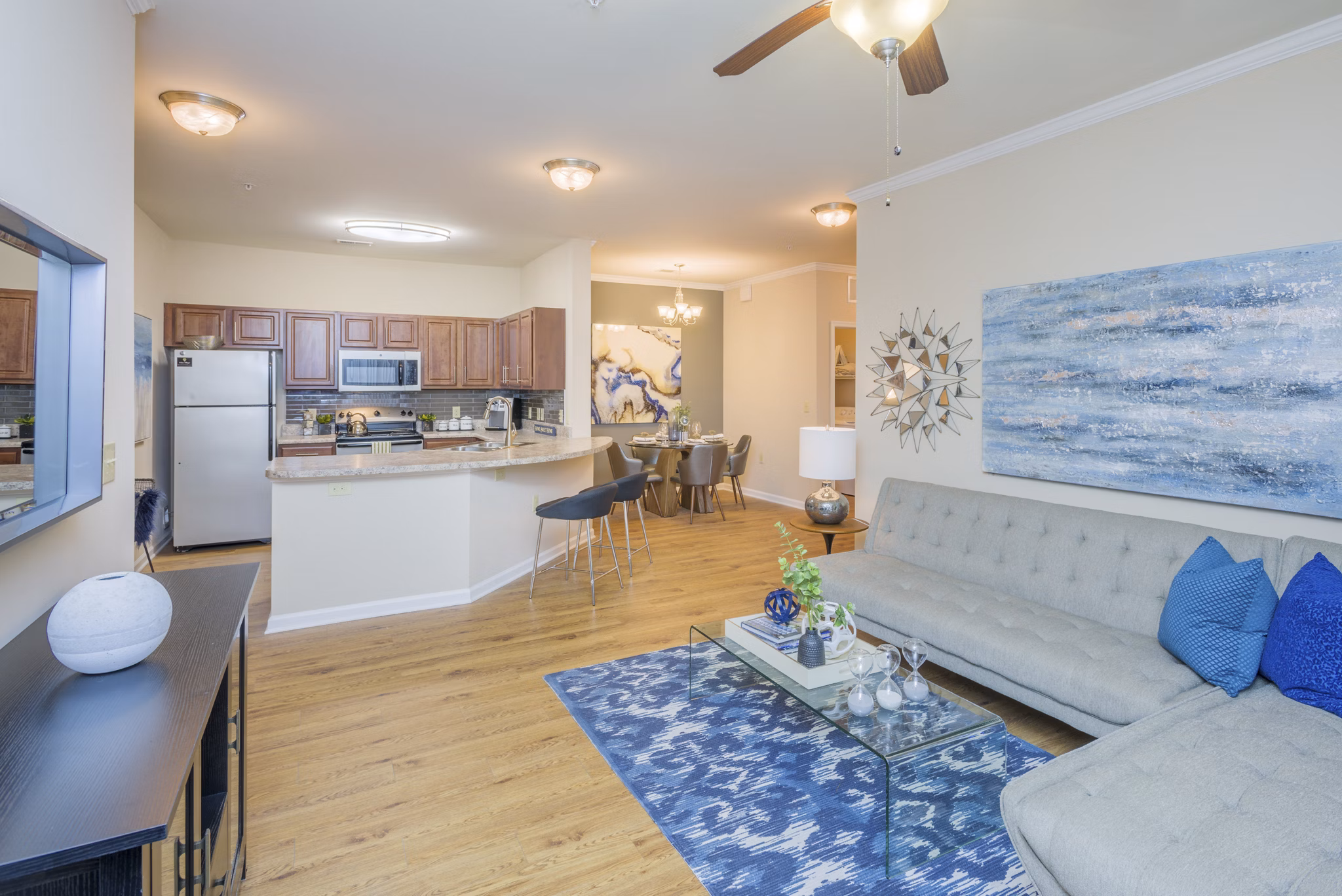 living room at Arbor Village Apartments