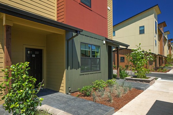 exterior at The Tennyson at Crescent Village Apartments