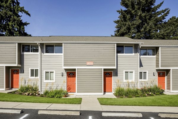 exterior at Lineage at Willow Creek Apartments