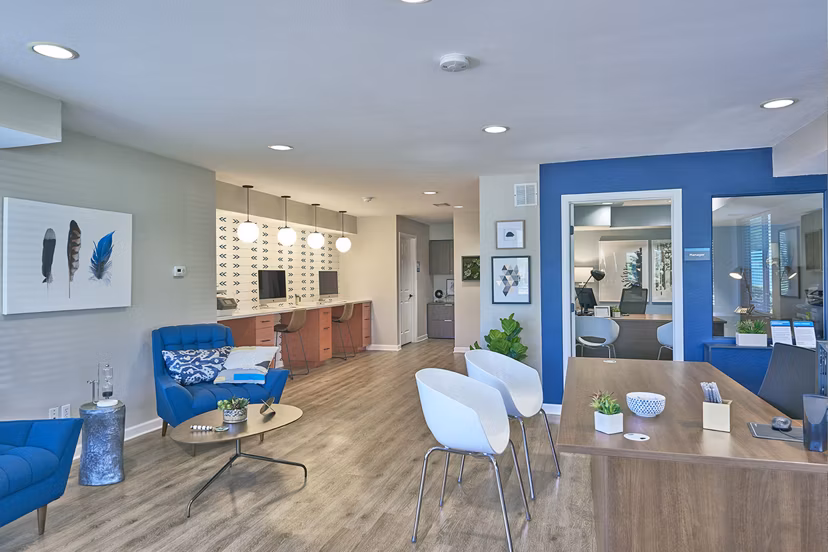 clubhouse at Sloan's Lake Apartments