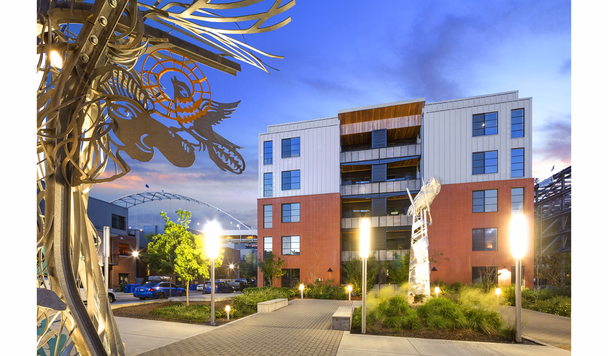 Waterline Apartments: Stunning architectural of luxury riverfront apartments in Portland, OR.