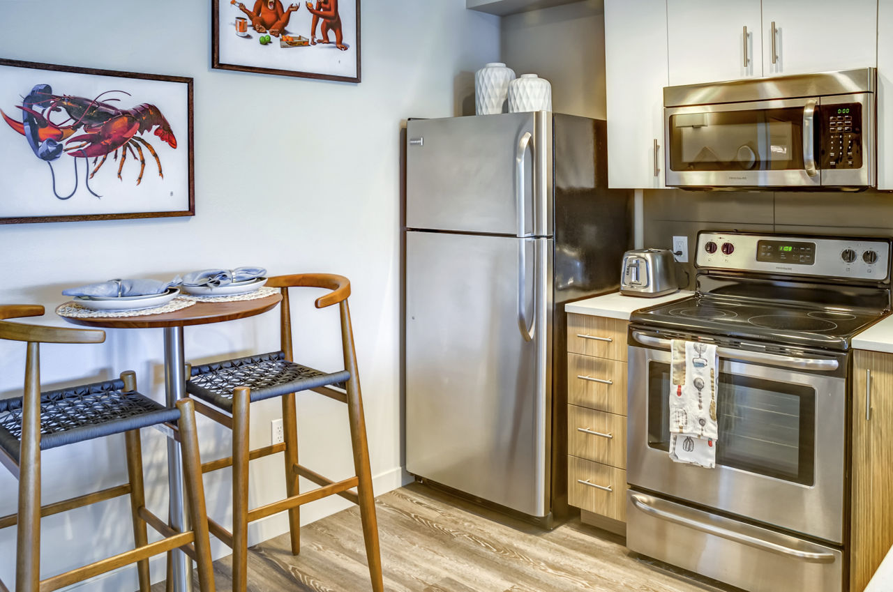 Waterline Apartments Portland Or 2 of 12