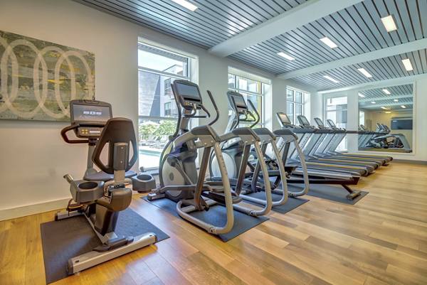 fitness center at Elan Menlo Park Apartments