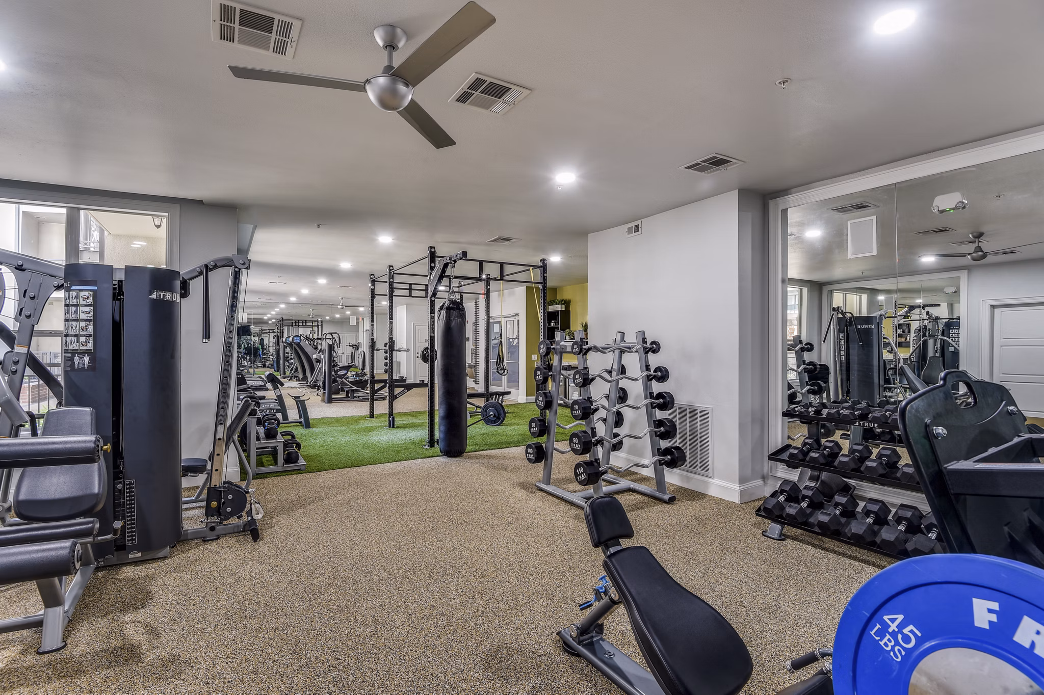fitness center at La Maison River Oaks Apartments