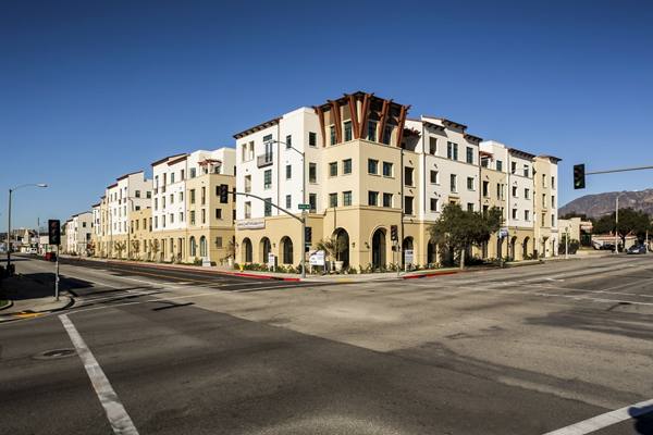 exterior at Luxe Pasadena Apartments