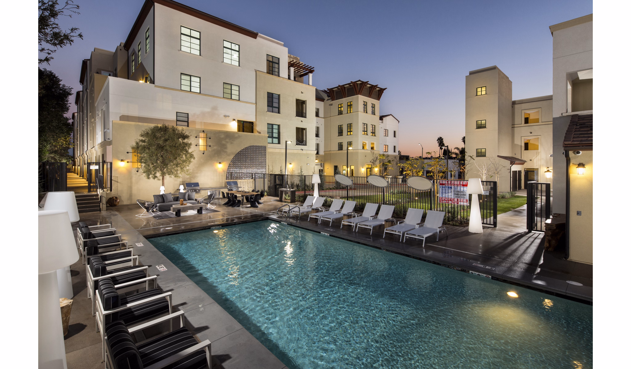 Property images of Luxe Pasadena