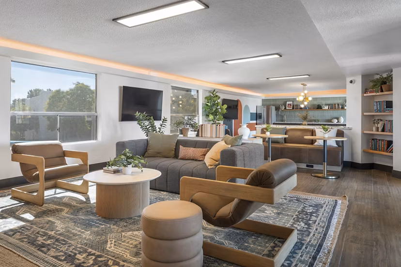clubhouse at Visconti at Camelback Phase II Apartments